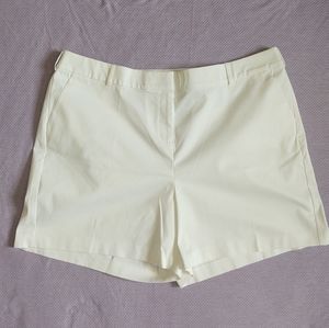 Lane Bryant White Shorts NWT